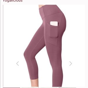 Yogalicious legging with side pockets LIKE NEW